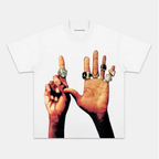 Camiseta Unisex Manos con Anillos “6” – Diseño Estilo Hip-Hop y Cultura Urbana, Manga Corta